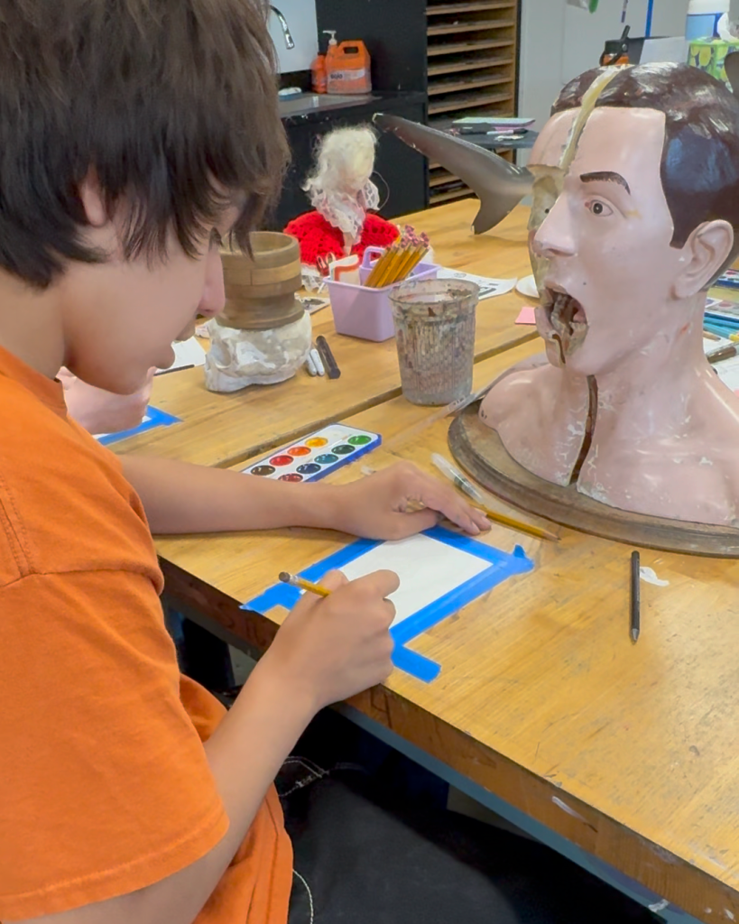 YAS_JoaquinBlog01 - Marwen Marwen Young Artist Joaquin practices drawing from a model